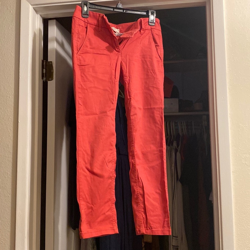 Capri pants